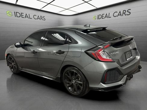 Used 2018 Honda Civic Sport Touring image 7