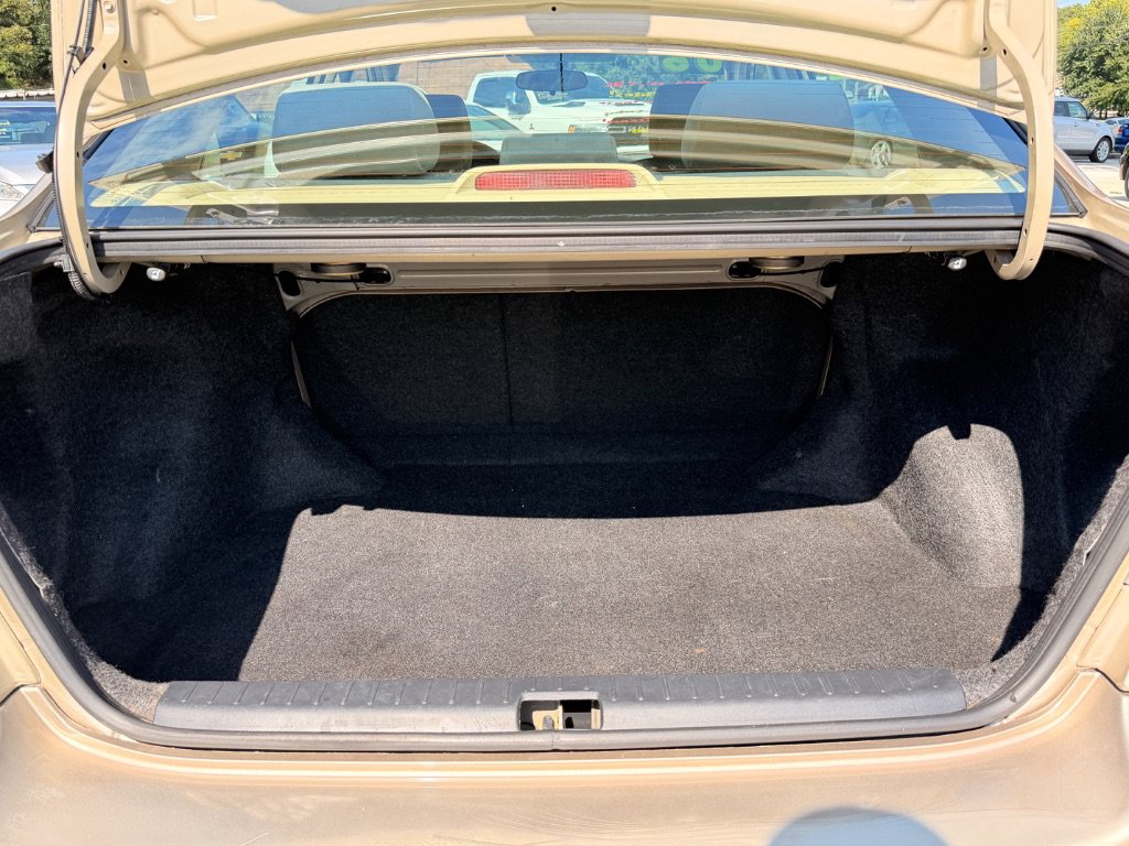 Used 2006 Toyota Corolla LE FWD image 18