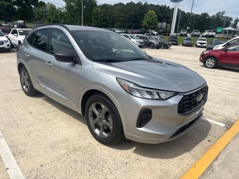 Used 2024 Ford Escape ST-Line FWD image 7