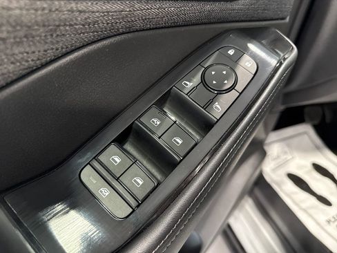 Used 2023 Nissan Rogue SV AWD/4WD image 27