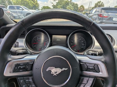 Used 2020 Ford Mustang Premium RWD image 25