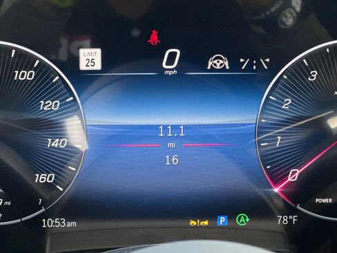 New 2025 Mercedes-Benz GLS 450 4MATIC image 36