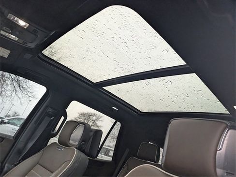 Used 2025 GMC Yukon Denali Ultimate image 24