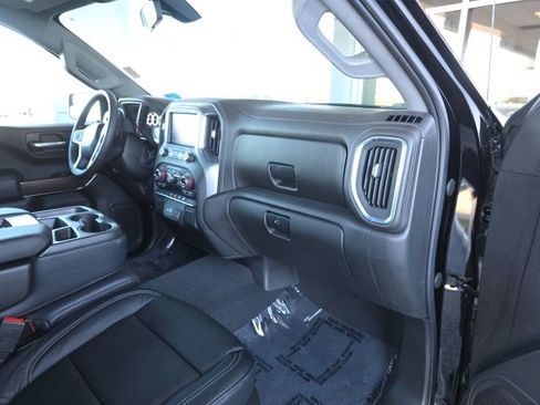 Used 2022 Chevrolet Silverado 1500 RST w/ LPO, Dark Essentials Package image 10