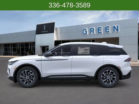 New 2026 Lincoln Nautilus Premier AWD/4WD image 3