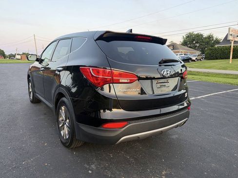 Used 2016 Hyundai Santa Fe Sport FWD image 4