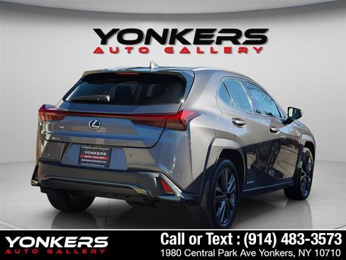 Used 2020 Lexus UX 250h F Sport image 15