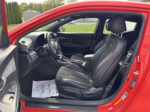 Used 2020 Hyundai Veloster 2.0 Premium FWD image 13