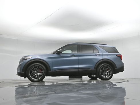 Certified 2025 Ford Explorer ST w/ Sun And Sound Package AWD/4WD image 57