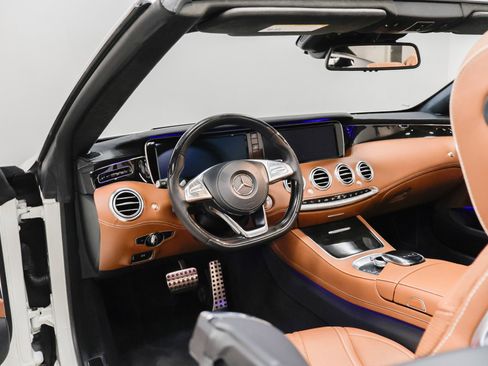 Used 2017 Mercedes-Benz S 550 Cabriolet w/ Sport Package image 8
