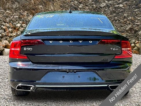 Used 2018 Volvo S90 T6 Momentum w/ Convenience Package AWD/4WD image 4