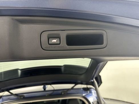 Certified 2025 Honda CR-V EX-L image 36