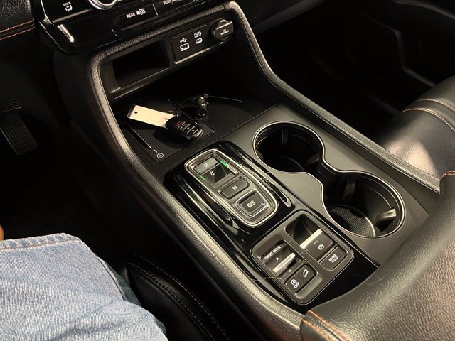 Used 2024 Honda Pilot TrailSport image 31