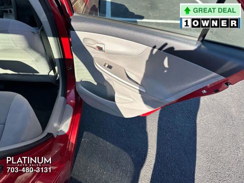 Used 2013 Toyota Corolla LE Special Edition image 17