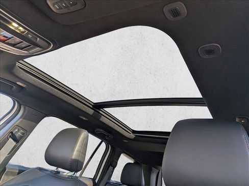 New 2026 Jeep Cherokee Overland image 16