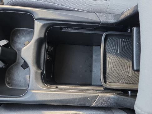 Certified 2019 Honda CR-V LX image 32