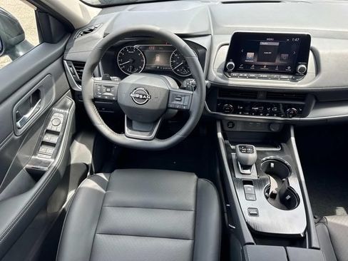 New 2026 Nissan Rogue Dark Armor FWD image 18