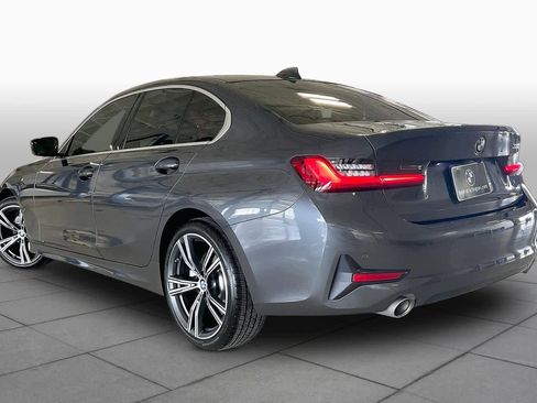 Certified 2022 BMW 330i Sedan w/ Convenience Package RWD image 11