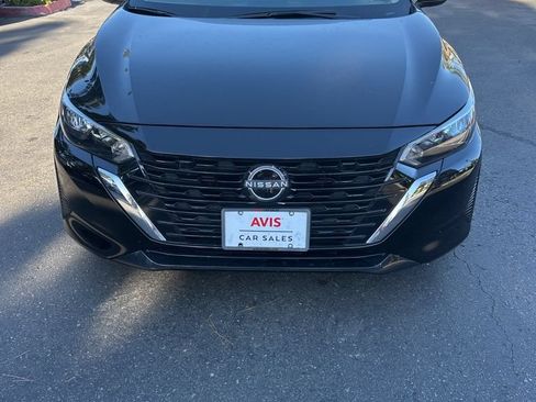 Used 2025 Nissan Sentra SV FWD image 4