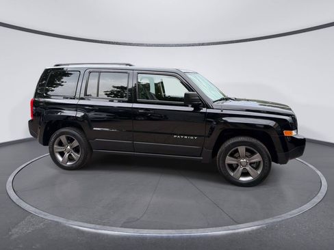 Used 2015 Jeep Patriot High Altitude AWD/4WD image 5
