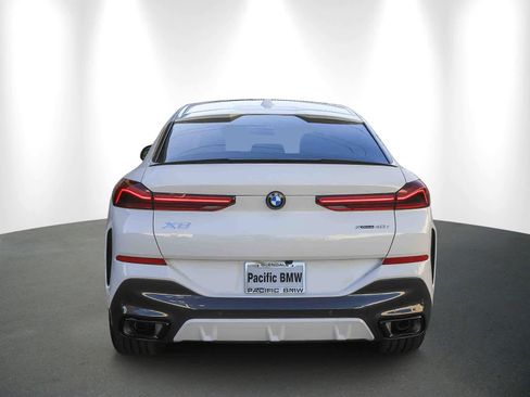 New 2026 BMW X6 xDrive40i w/ Premium Package image 5