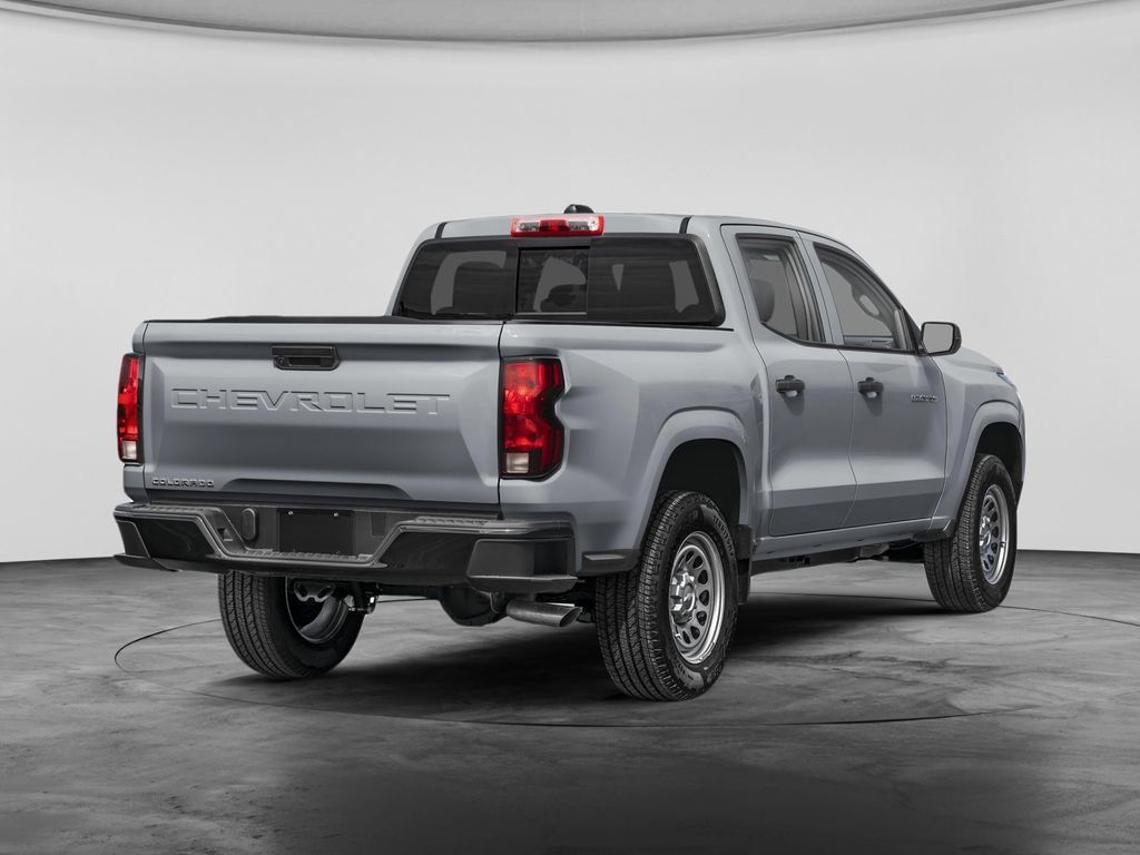 Used 2026 Chevrolet Colorado Trail Boss AWD/4WD image 2