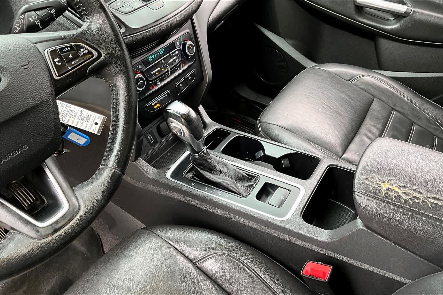 Used 2018 Ford Escape SEL FWD image 17