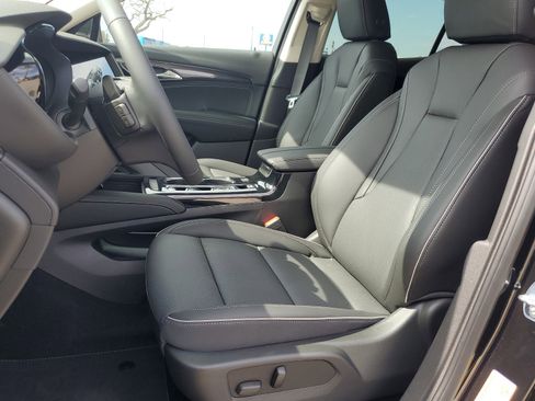 Used 2023 Buick Envision Essence image 15