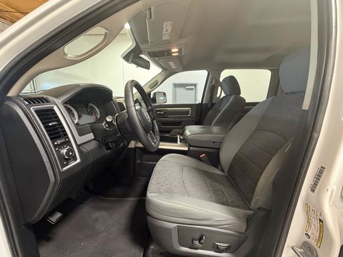 Used 2014 RAM 3500 Big Horn AWD/4WD image 22