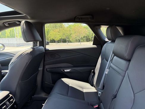 Used 2023 Lexus RX 350 Premium Plus w/ Cold Area Package AWD/4WD image 18
