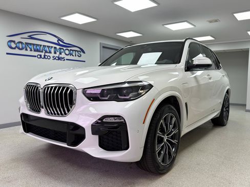 Used 2021 BMW X5 xDrive45e w/ M Sport Package AWD/4WD image 1