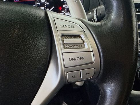 Used 2018 Nissan Altima 2.5 SR FWD image 15