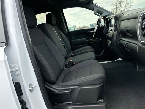 Used 2022 Chevrolet Silverado 1500 LT image 32