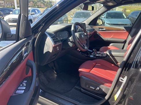 Used 2023 BMW X3 sDrive30i w/ Premium Package image 9