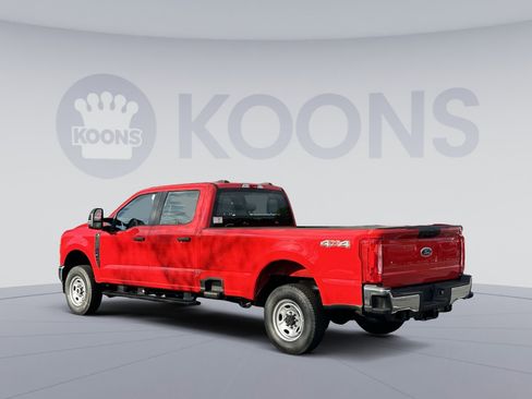 New 2026 Ford F250 XL w/ XL Chrome Package image 4
