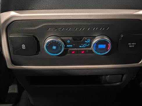 Used 2024 Ford Expedition Limited AWD/4WD image 29