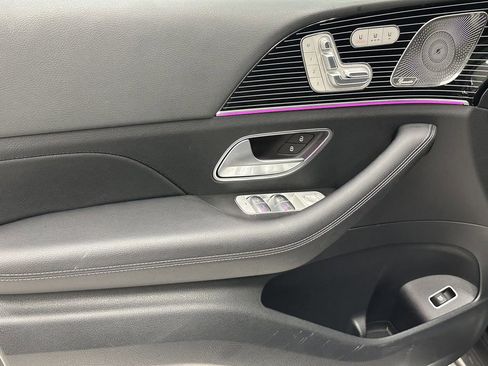 Certified 2025 Mercedes-Benz GLS 450 4MATIC w/ Pinnacle Trim Package image 10