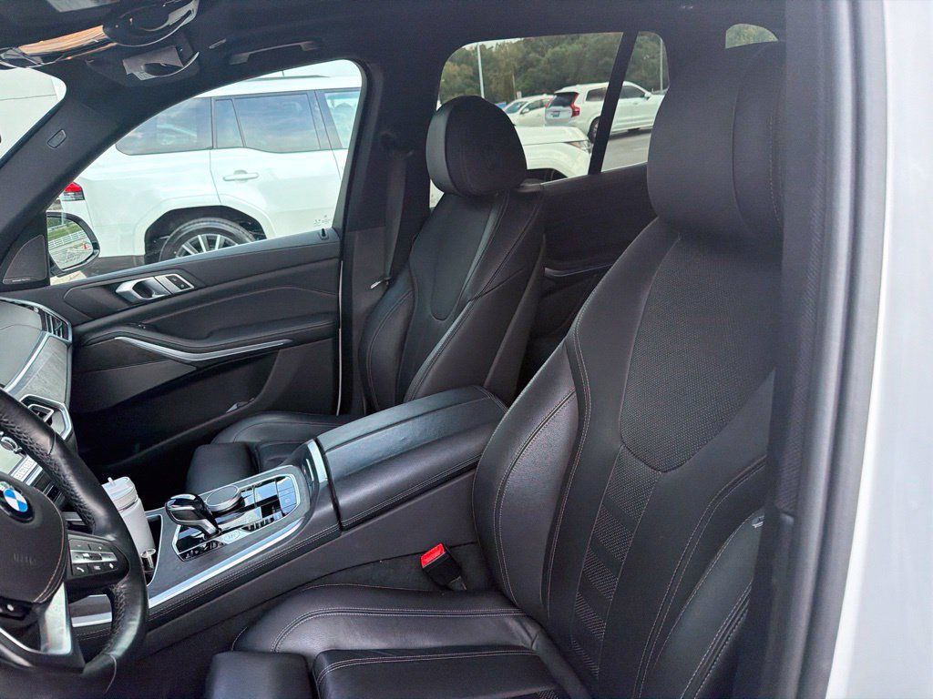 Used 2020 BMW X5 xDrive40i w/ Premium Package AWD/4WD image 17