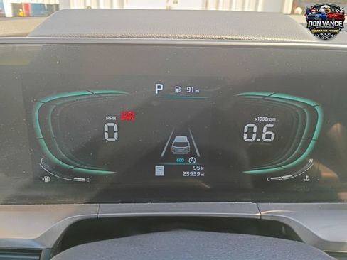 Used 2025 Kia Telluride S FWD image 15