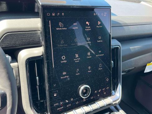 New 2026 GMC Yukon XL AT4 Ultimate AWD/4WD image 30