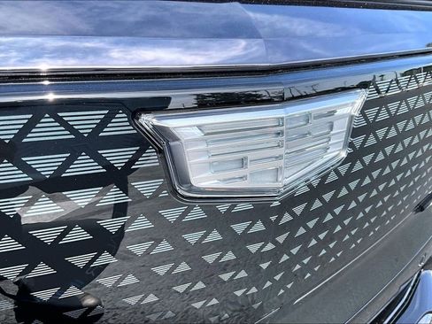 New 2026 Cadillac Lyriq Sport RWD image 34