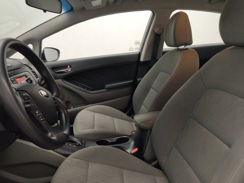 Used 2016 Kia Forte LX FWD image 17