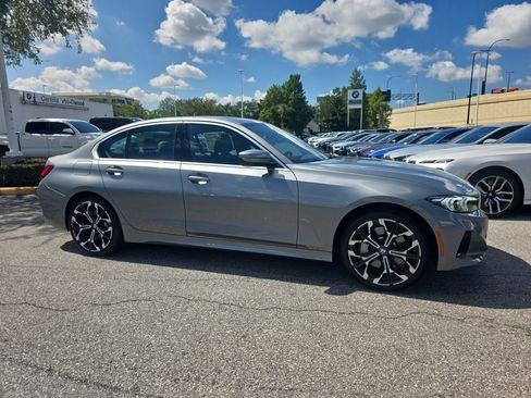 Used 2026 BMW 330i Sedan RWD image 1