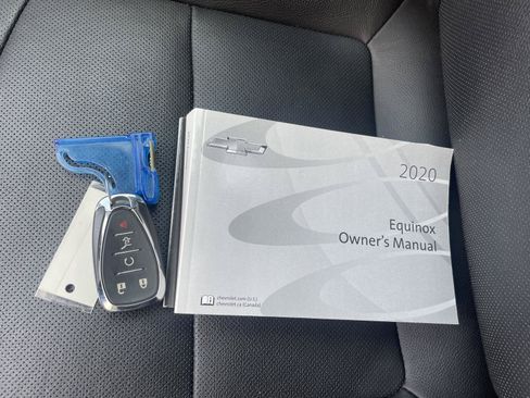 Used 2020 Chevrolet Equinox Premier FWD image 10