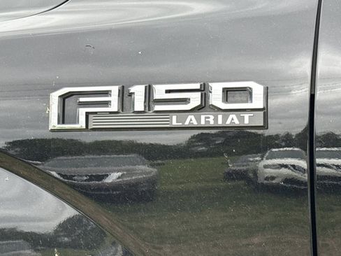 Used 2020 Ford F150 Lariat w/ Equipment Group 502A Luxury image 4