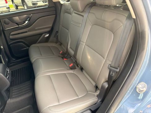 Used 2025 Lincoln Corsair FWD image 14