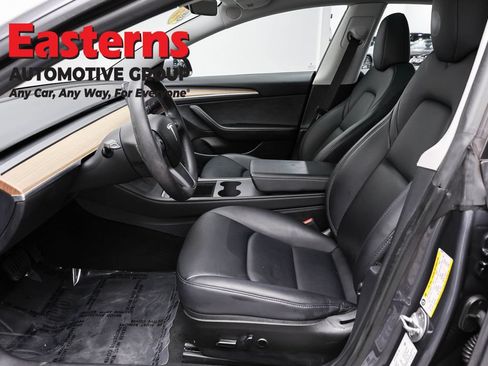 Used 2023 Tesla Model 3 Standard Range RWD image 13