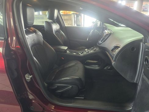 Used 2016 Chrysler 200 S w/ Comfort Group image 12