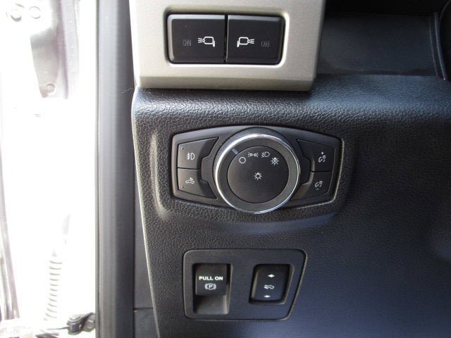 Used 2019 Ford F150 Lariat AWD/4WD image 14