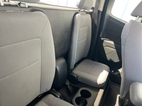 Used 2022 Chevrolet Colorado W/T w/ WT Convenience Package image 24